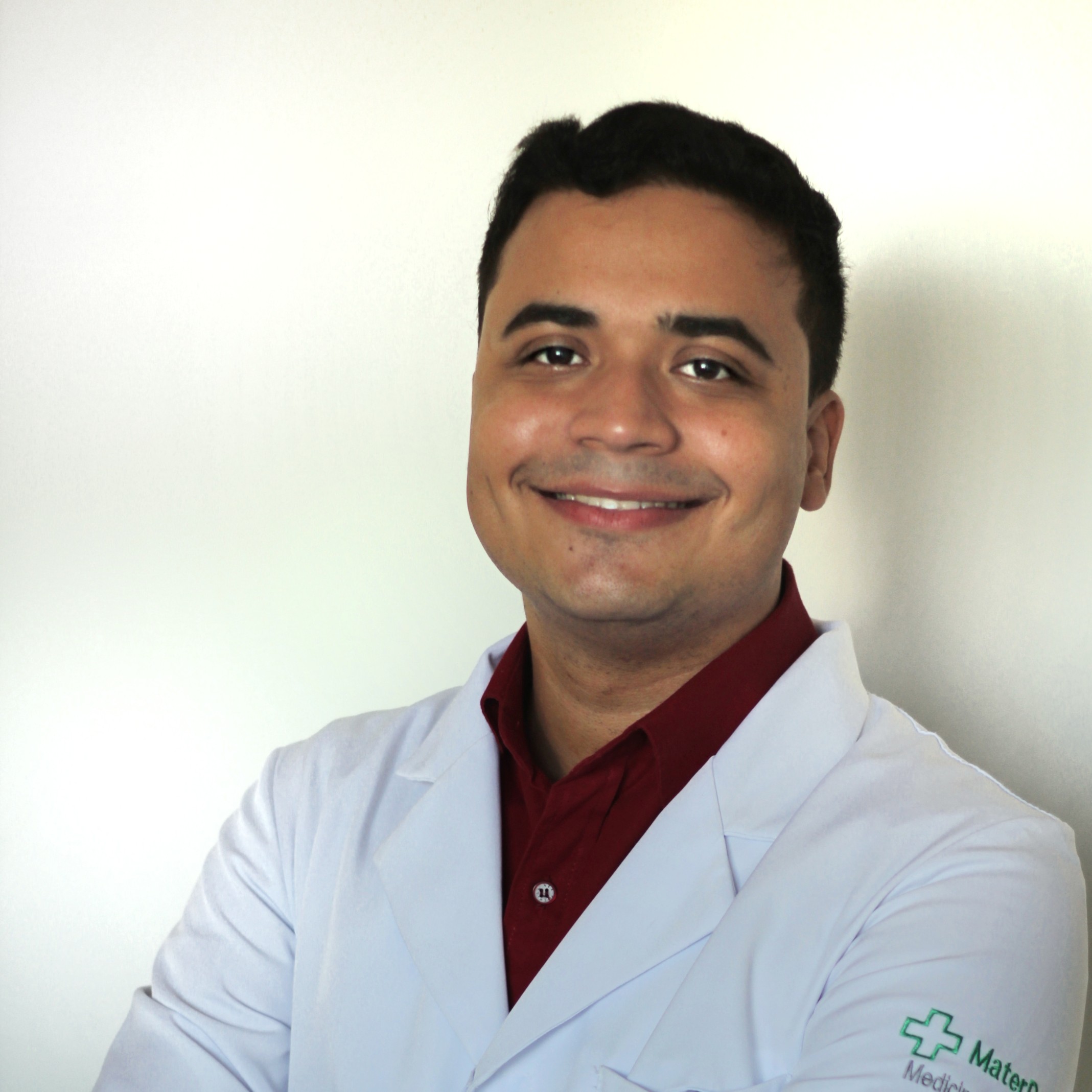 Dr. Tércio Ferreira
